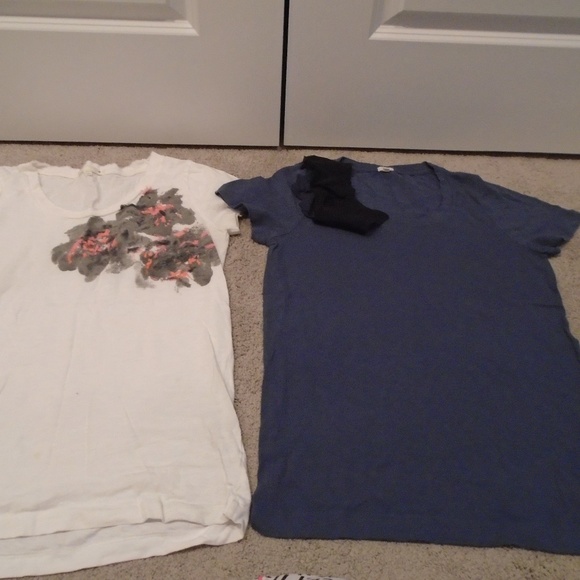 *EUC* Lot of 2 J.Crew tees - Picture 6 of 8
